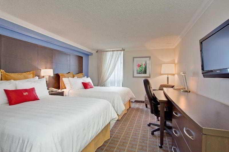 Hotel Crowne Plaza Toronto Airport By Ihg Zewnętrze zdjęcie