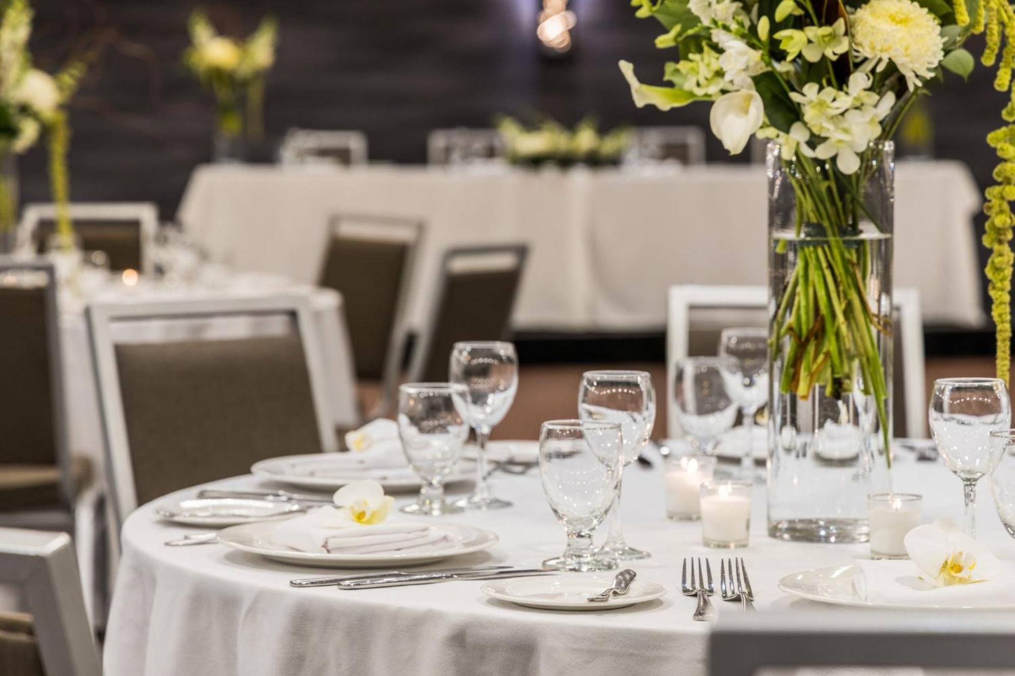 Hotel Crowne Plaza Toronto Airport By Ihg Zewnętrze zdjęcie